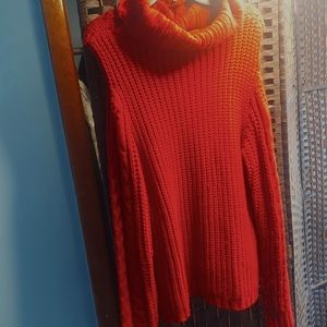 Cold shoulder turtle neck